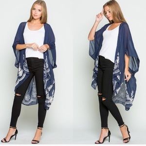 EMBROIDERED KIMONO